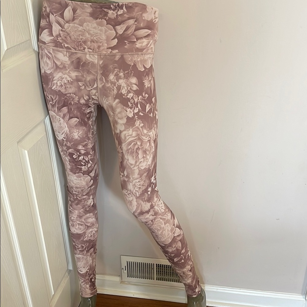 Atleta Floral High-Waisted Leggings
